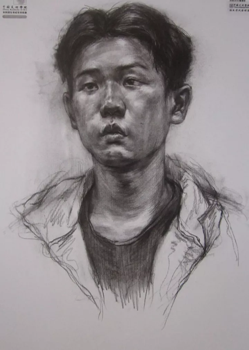 1512478746695378.png 素描頭像1.png